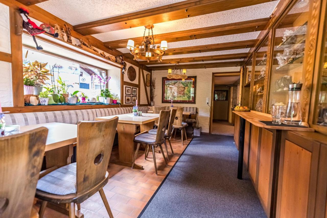 Haus Erika Hotel Wieden Bagian luar foto