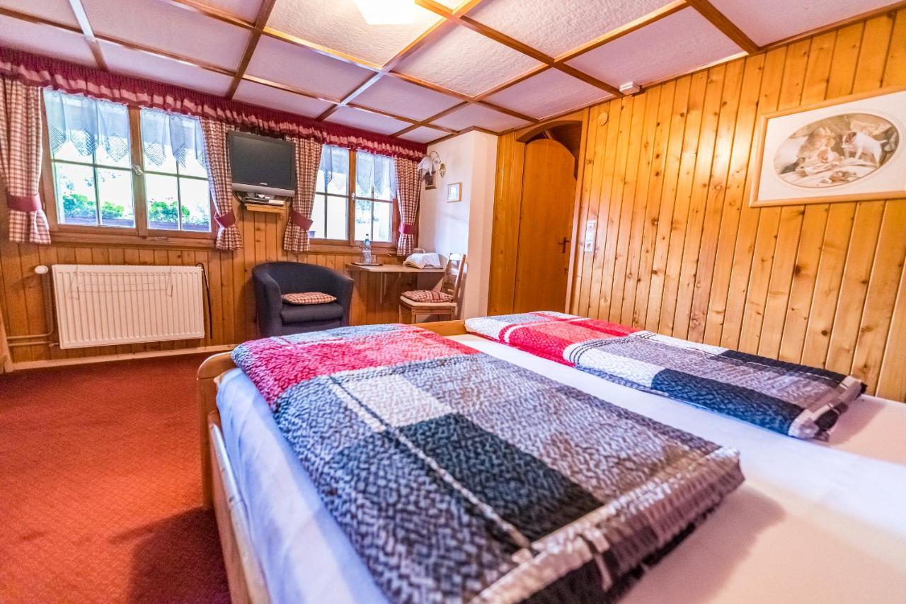 Haus Erika Hotel Wieden Bagian luar foto
