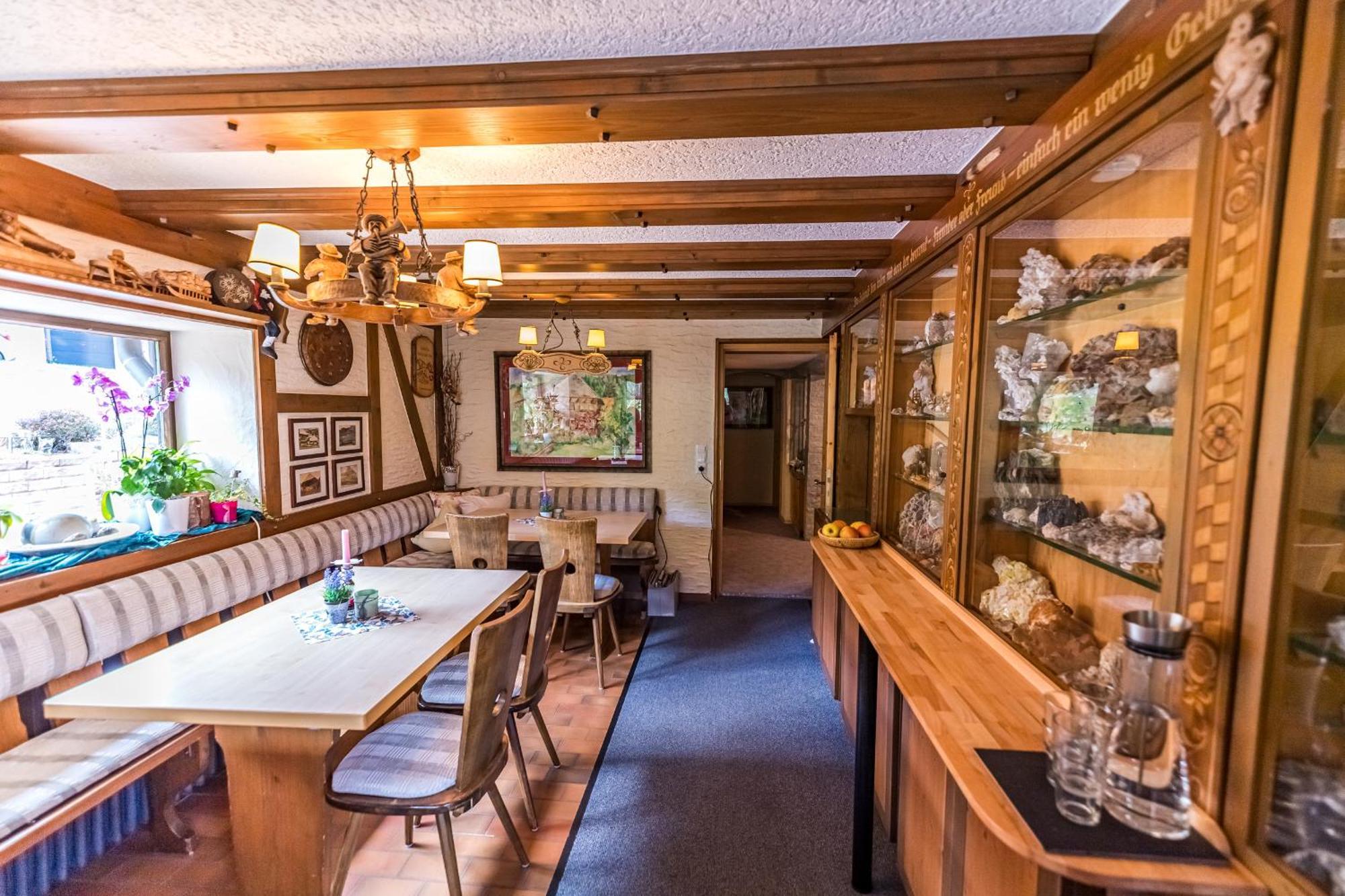 Haus Erika Hotel Wieden Bagian luar foto